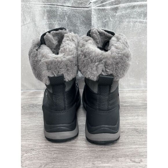 Ugg Women's Adirondack Iii Waterproof Boots - Black 5M - Picture 4 of 8